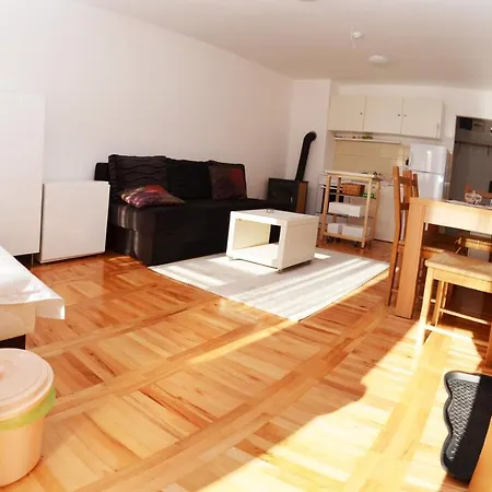 Snowflake Dvorista Apartment
